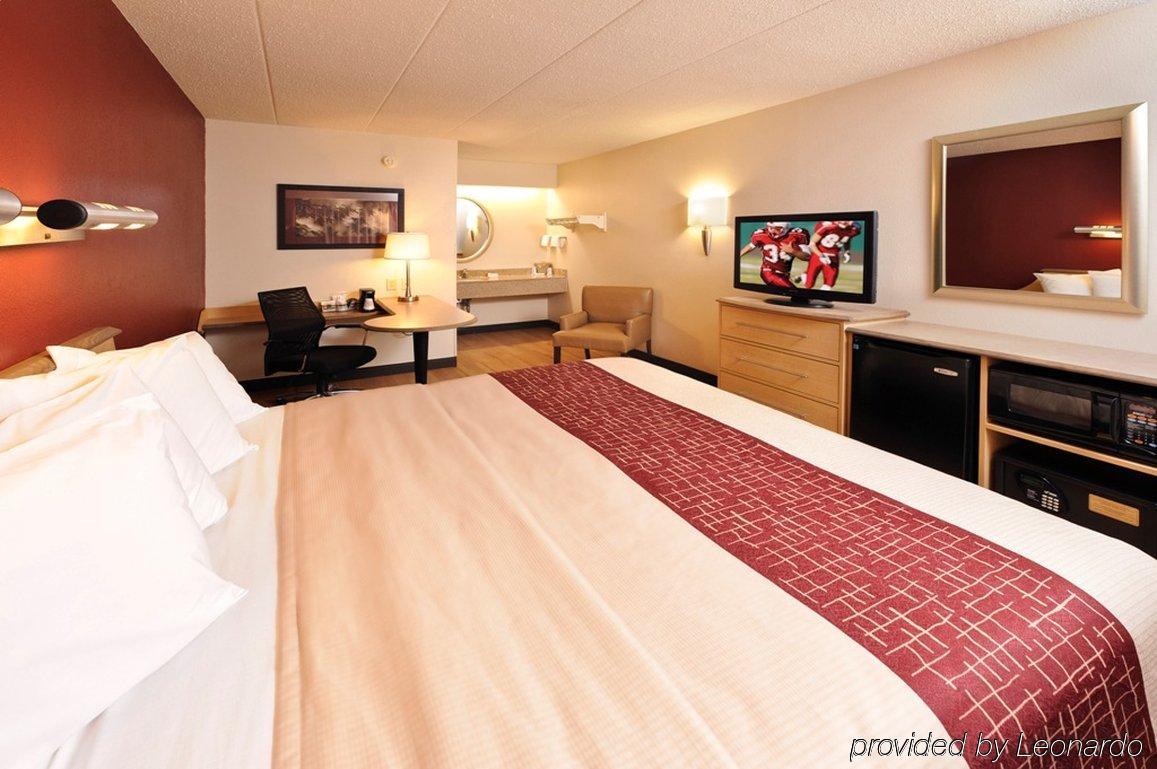 Red Roof Inn Kalamazoo West - Western Michigan U Экстерьер фото