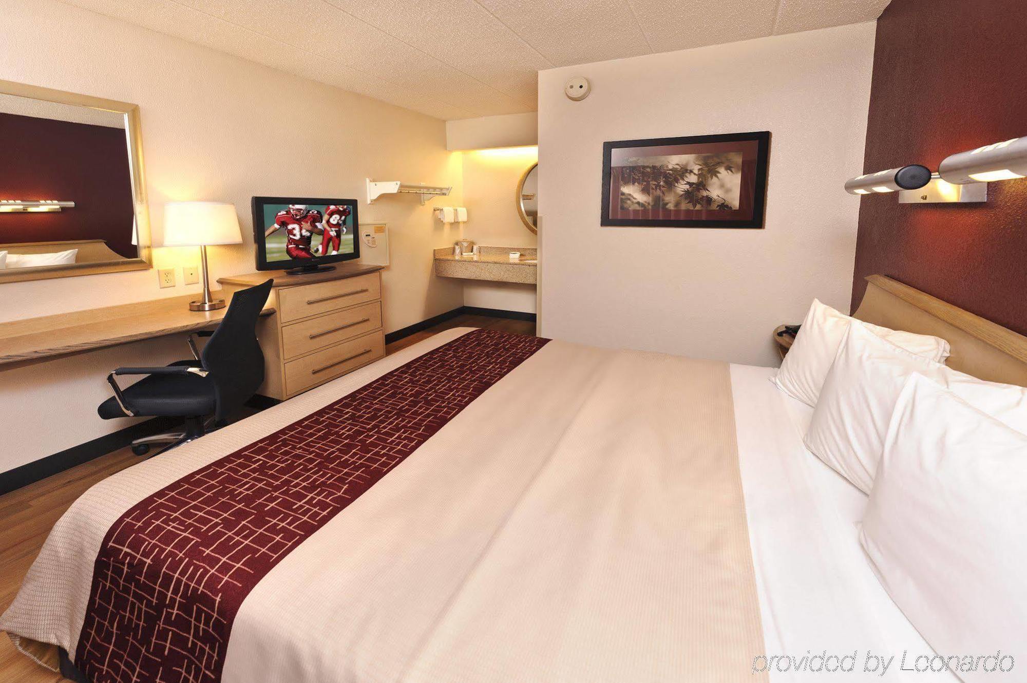 Red Roof Inn Kalamazoo West - Western Michigan U Экстерьер фото